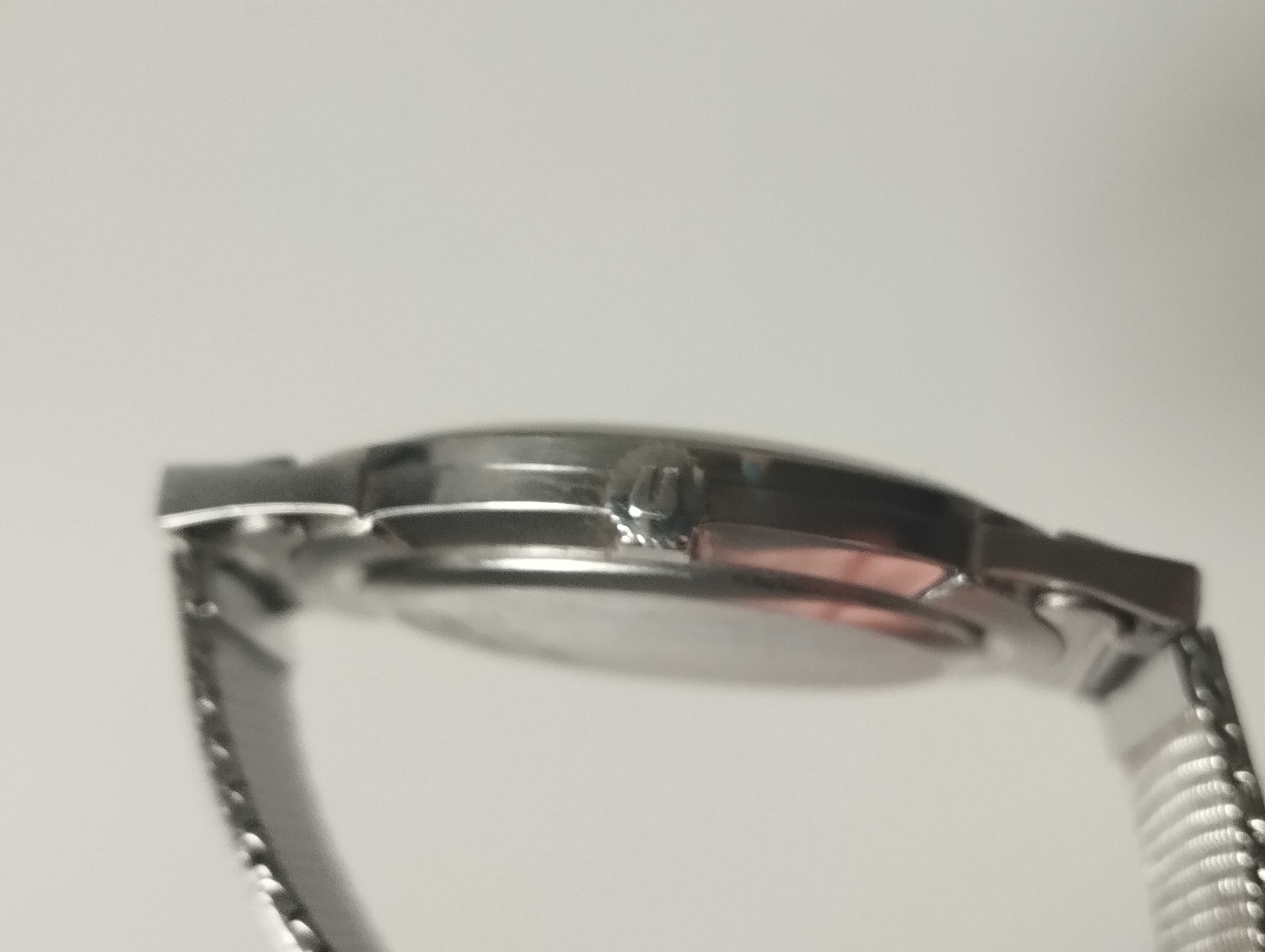 Вінтажний годинник Universal Geneve Ultra Thin.