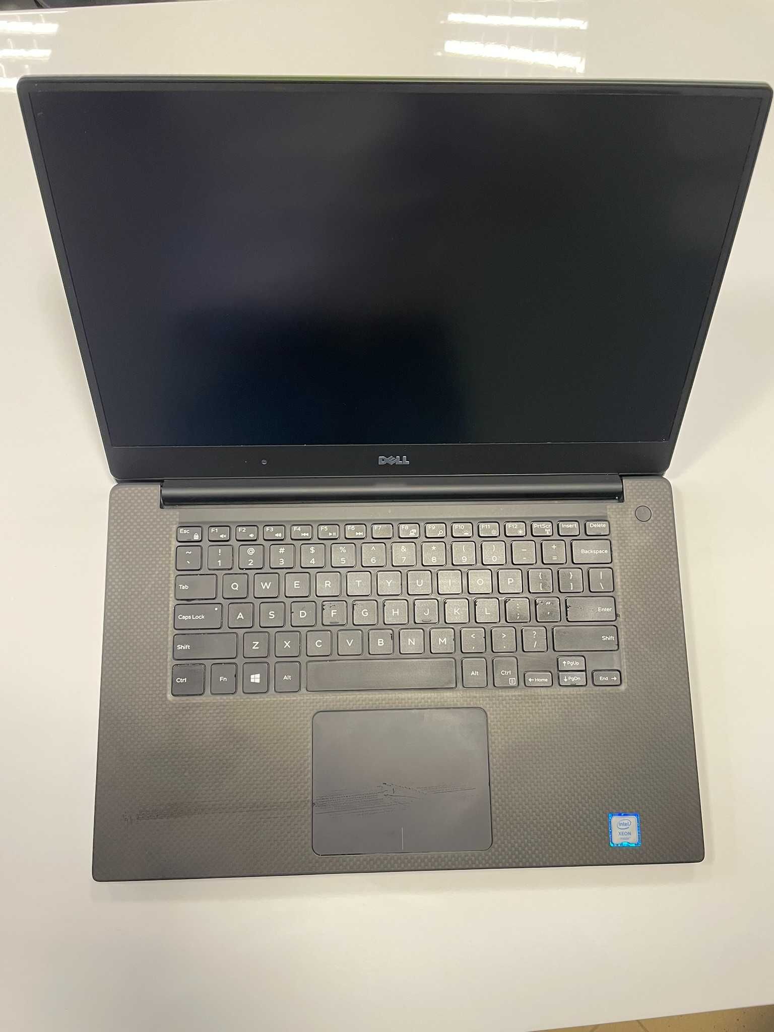 Dell Precision 5510 XEON FHD 16/1TB SSD M1000M