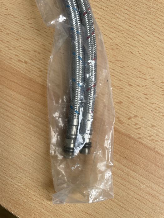 Шланги водопровідні для змішувача