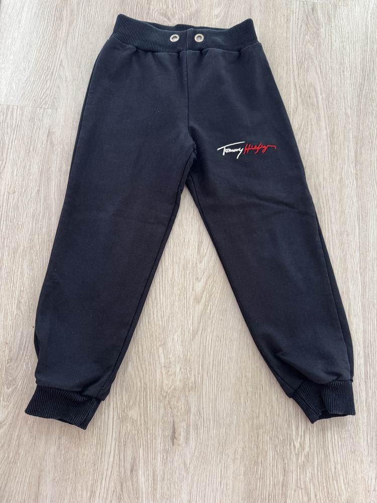 Spodnie Tommy Hilfiger