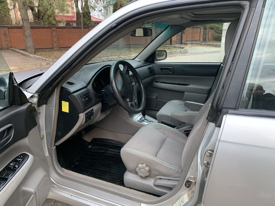 Subaru Forester SG5 2.0 атмосферный, коробка автомат
