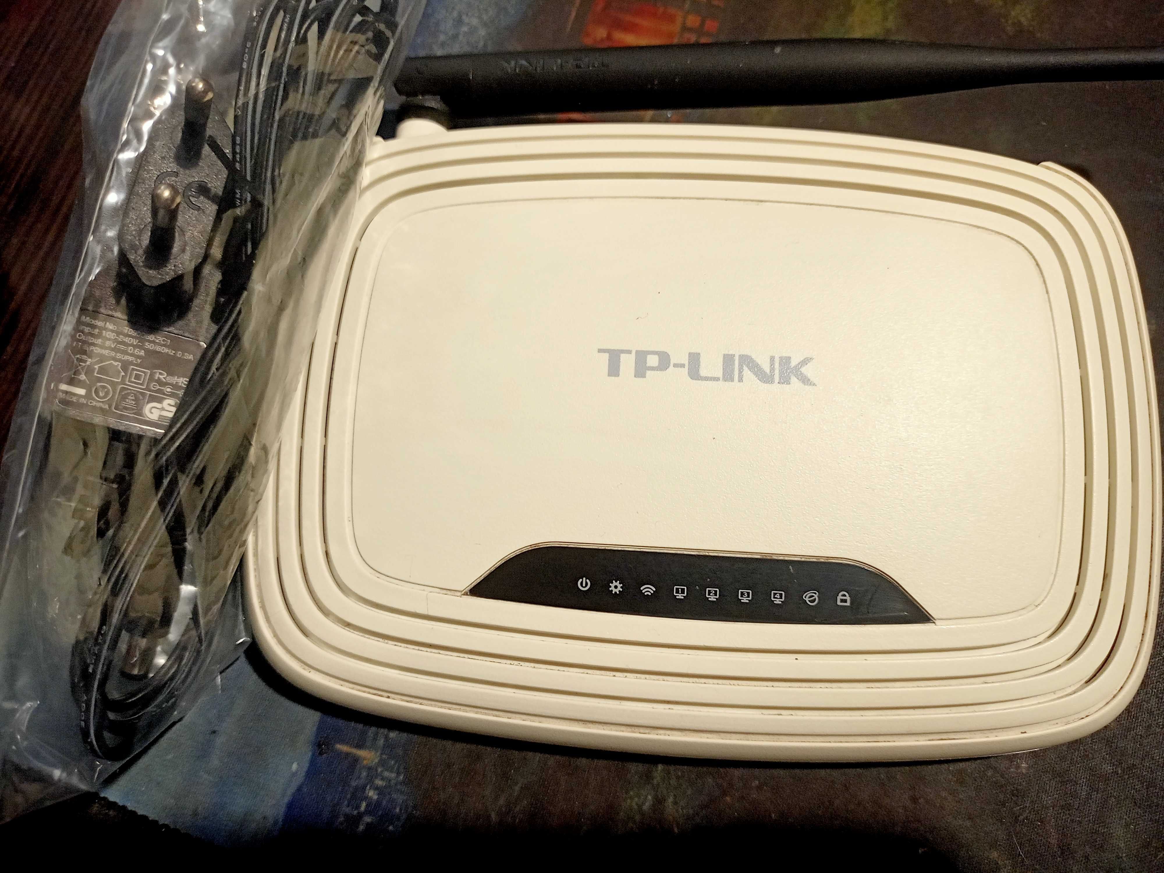 Маршрутизатор TP-LINK модель: WR740N