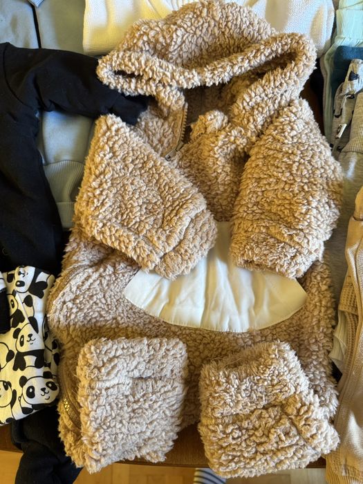 Kombinezony niemowlęce/sweterki