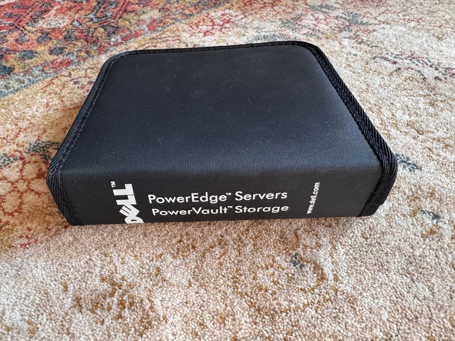 Etui na płyty CD na zamek