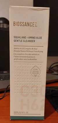 Squalane + amino aloe gentle cleanser da Biossance