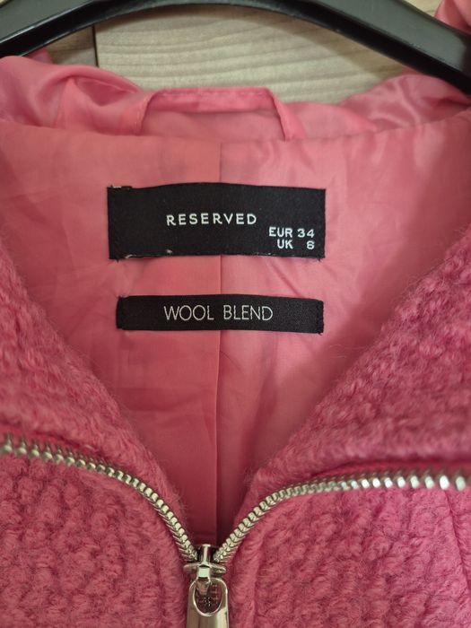 Różowy płaszcz z kapturem, Reserved, r. S-L