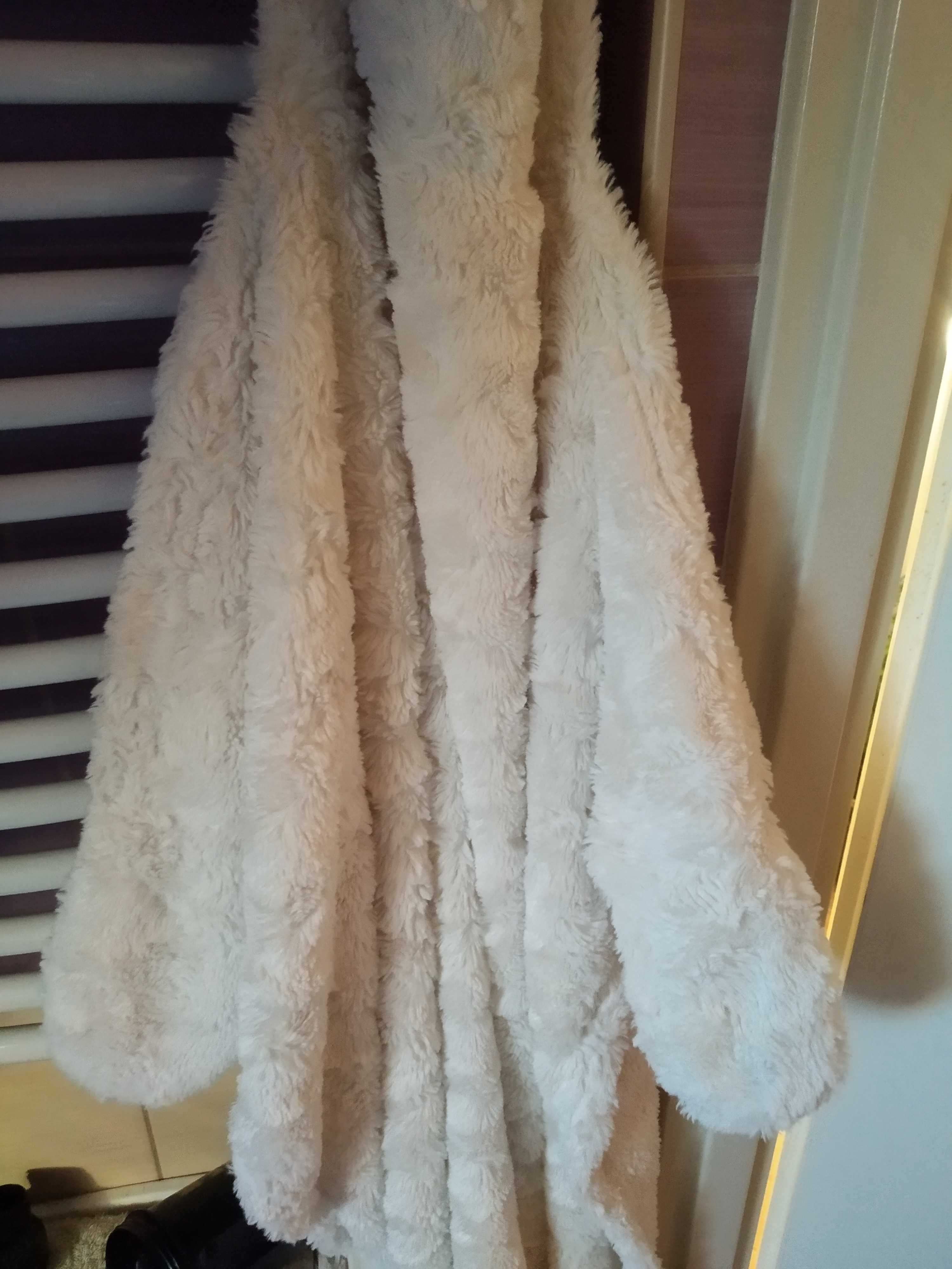 narzuta z kapturkiem PRIMARK HOME