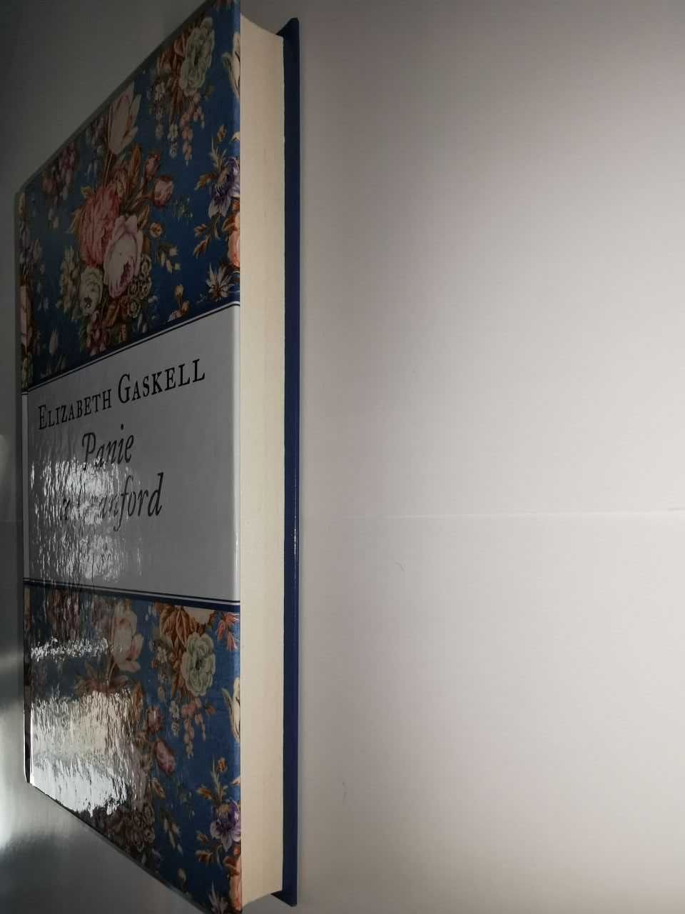 Książka Panie z Cranford Elizabeth Gaskell Angielski Ogród twarda