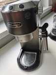 Ekspres kolbowy ciśnieniowy DeLonghi EC685.BK Stan bardzo dobry gratis