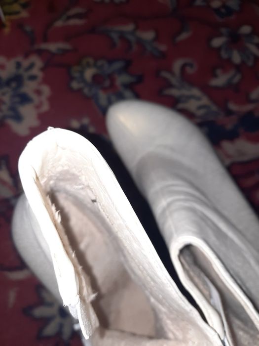 Зимові сапожки 37 розмір. Шампань..