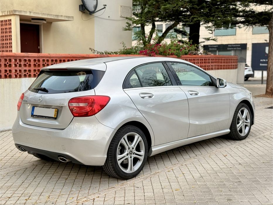 Mercedes A180 CDI 109cv Urban/ Nacional 2014