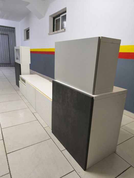 Aparador de Sala IKEA c/ módulos - Modelo Bestä