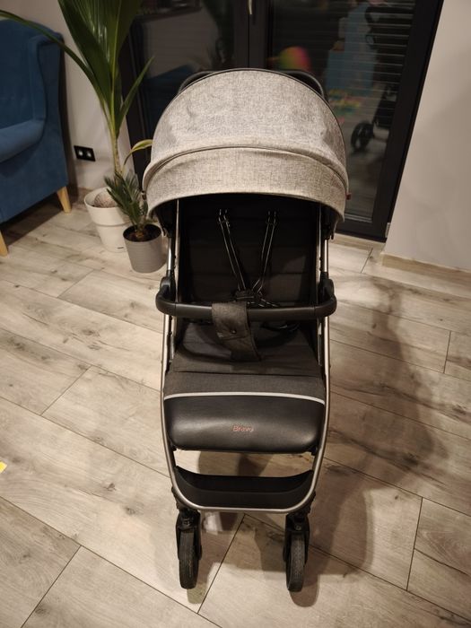 Wózek spacerowy Carrello Bravo