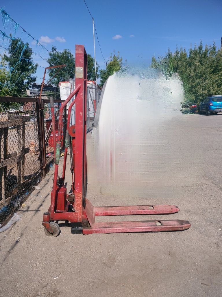 Штабелер б/у виробництво Чехія