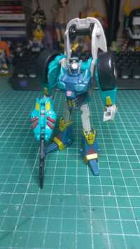 Transformers Cybertron Brakedown GTS