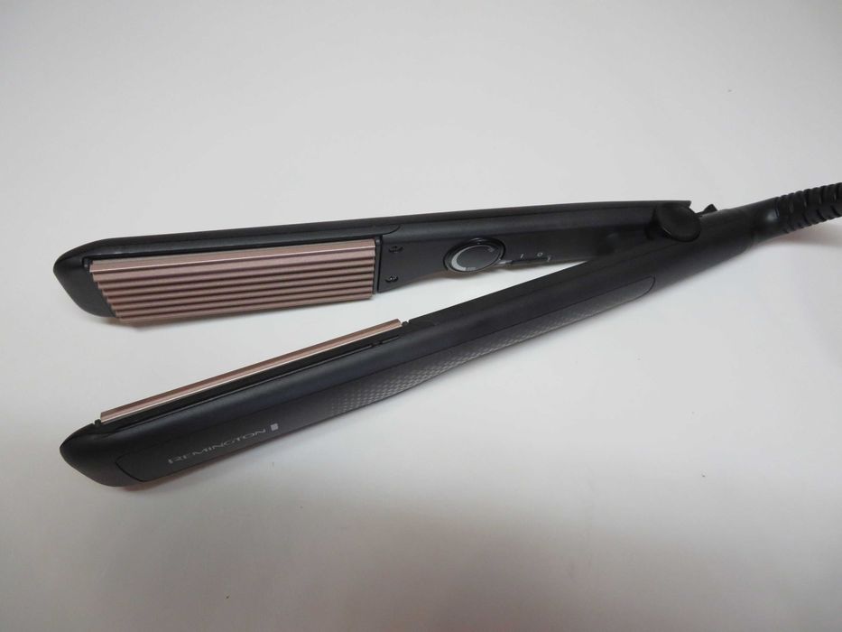 Karbownica do włosów Ceramic Crimp 220 Remington S3580