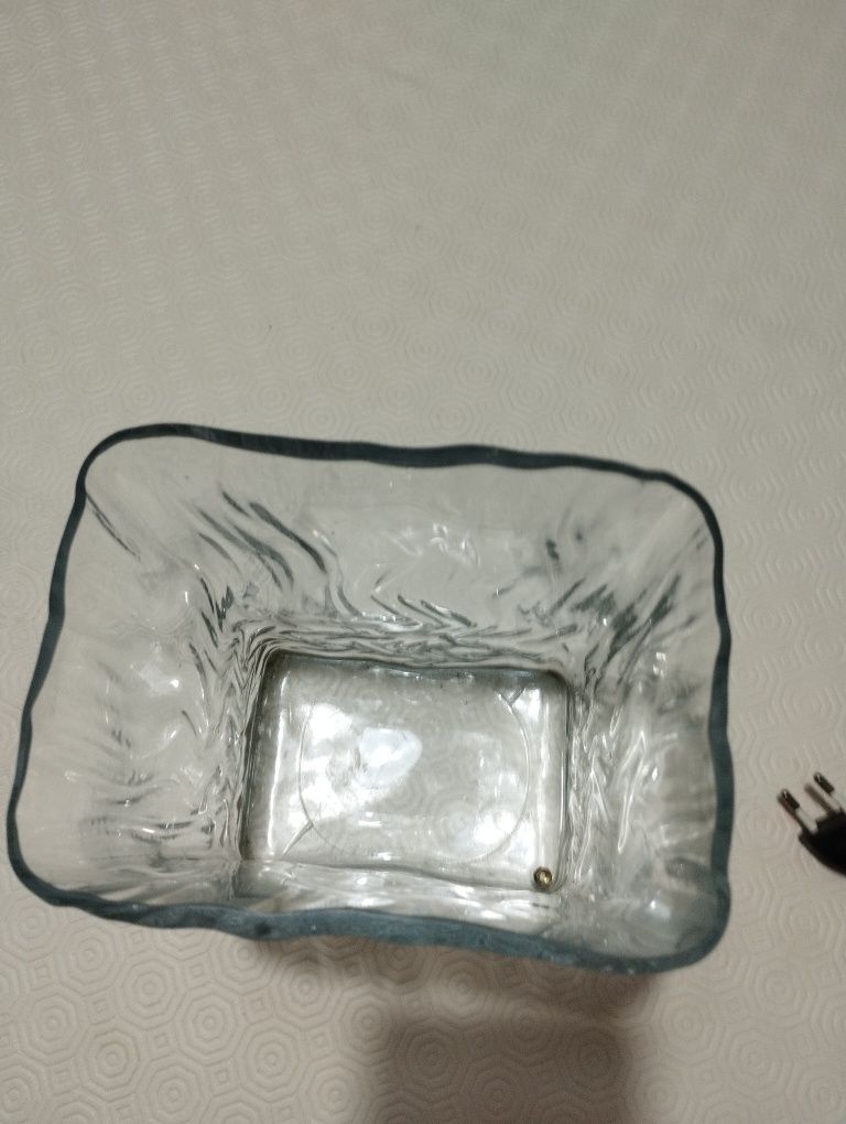 Vendo jarra nova