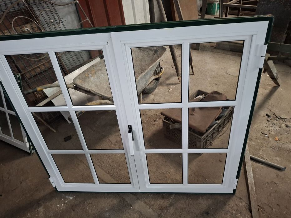 Janelas de Alumínio  em bom estado como novas