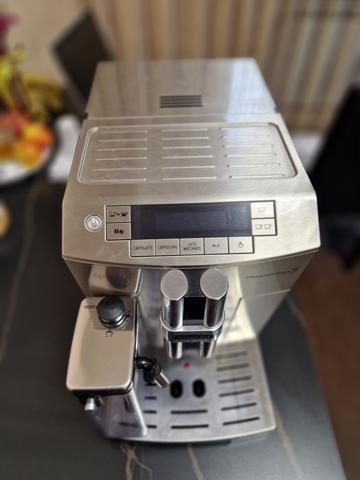 Кавомашина DeLonghi Primadonna S