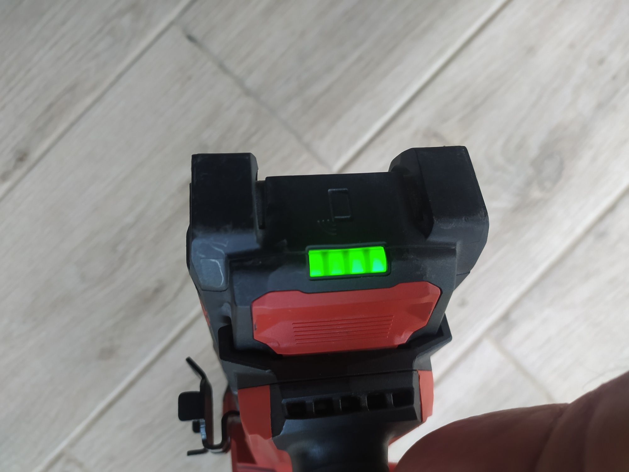 Mlotowiertarka aku HILTI TE 6-22 Nuron  Jak Nowa