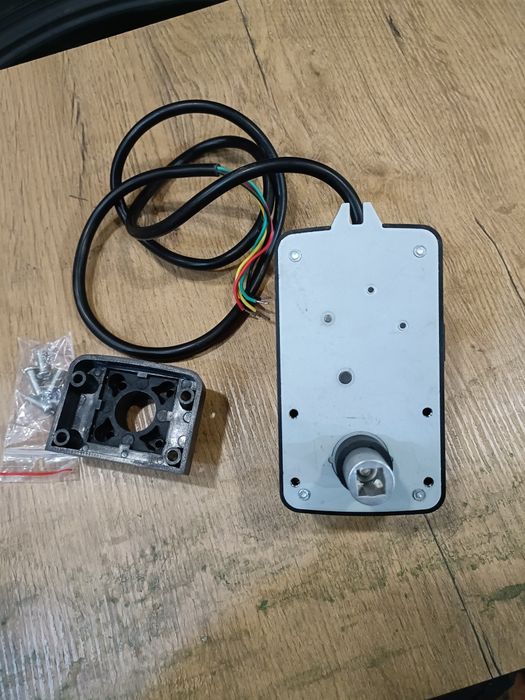 Siłownik Obrotowy NENUTEC          NABM1.2-0,5