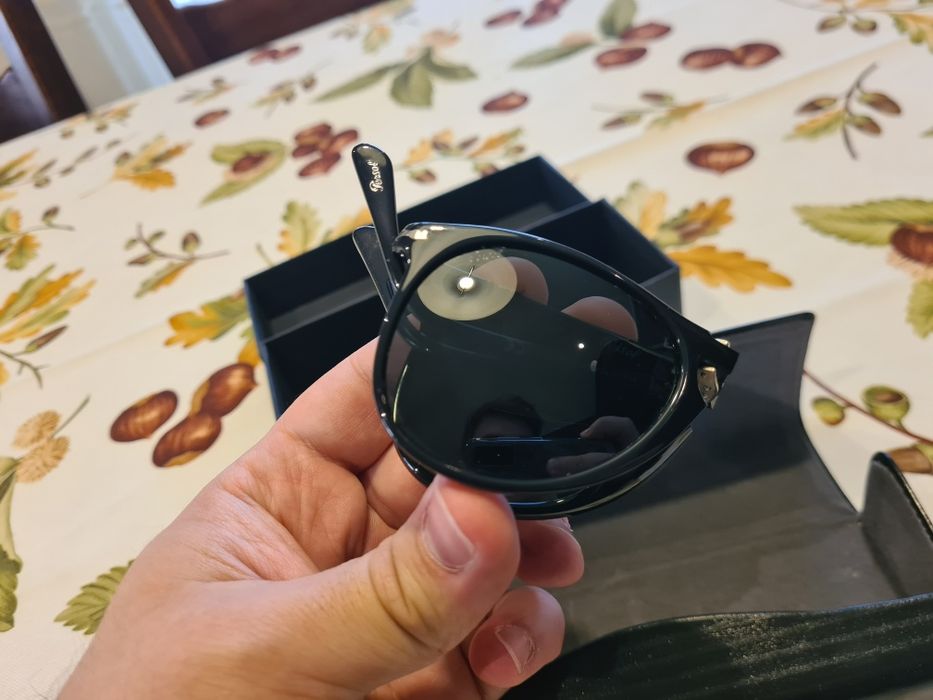 Óculos de Sol Persol PO 9714-S “Folding” – Novo, Nunca Usado