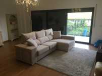 Sofá de 4 lugares com chaise longue