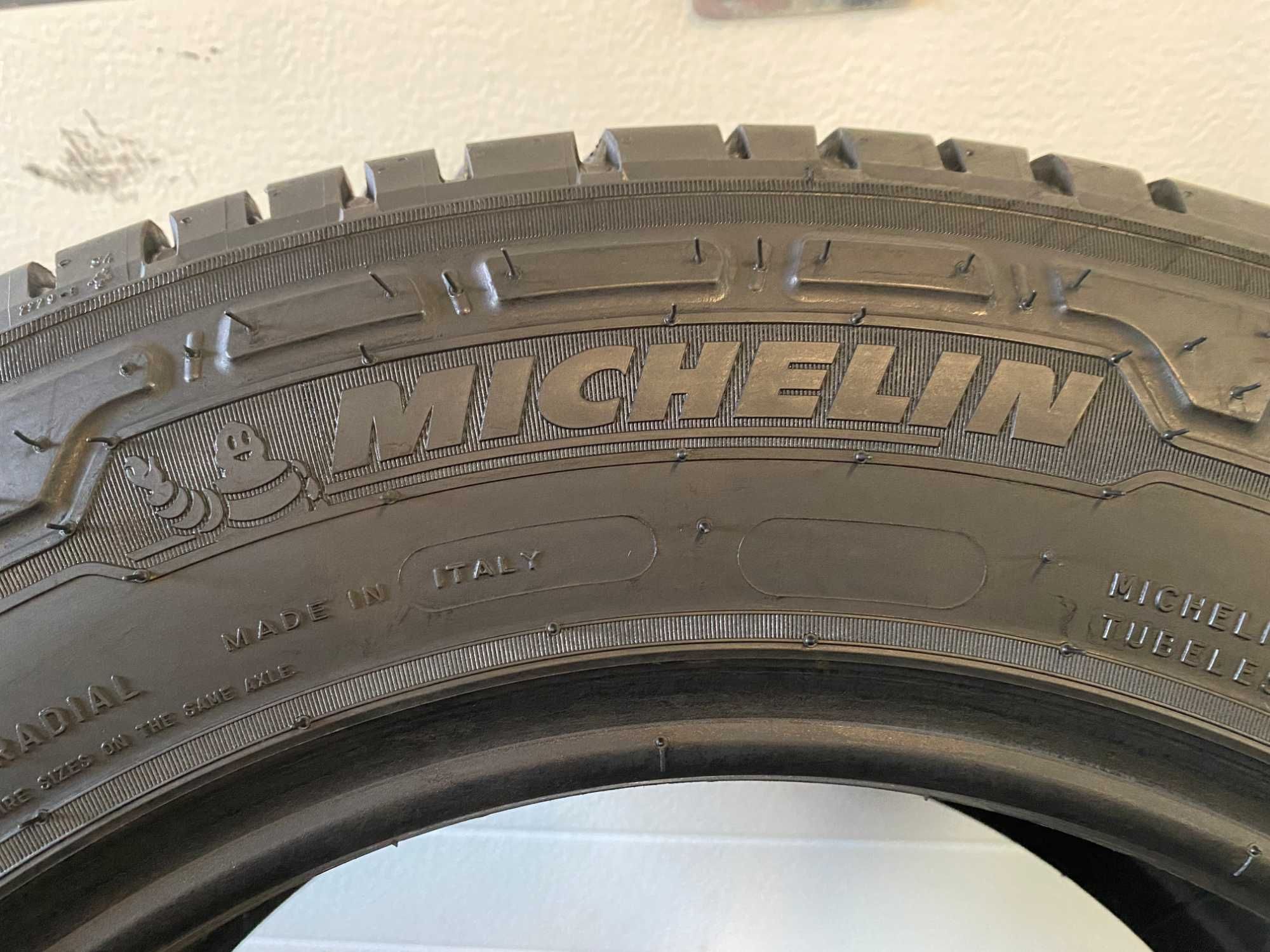 4x 215/65 R.16C 106/104 T Michelin Agilis 3 2022 Opony wzmacniane lato