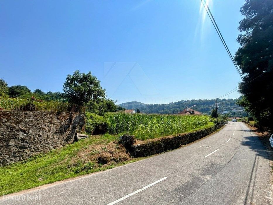 Terreno para construção em Infesta