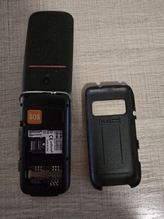 Телефон Artfone CF241А на з/ч
