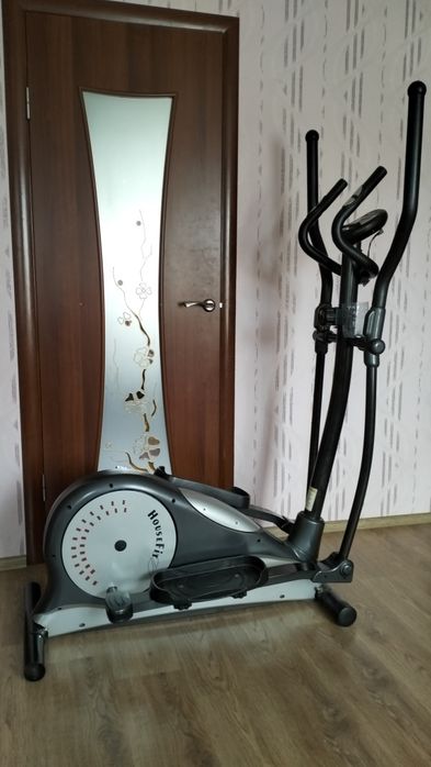 Тренажер орбітрек