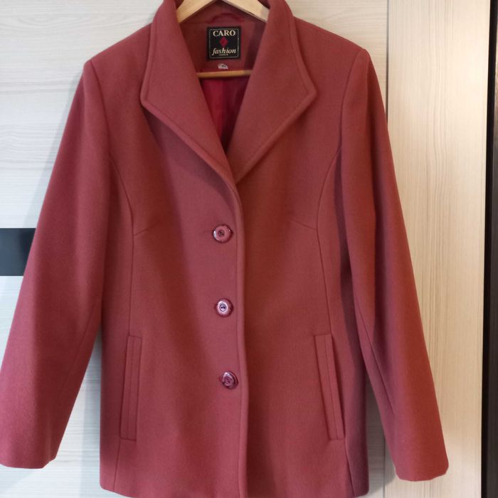 Płaszcz damski CARO 42