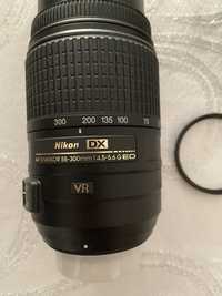 Nikon objetiva AF-S DX Nikkor 55-300mm f/4.5-5.6G ED VR