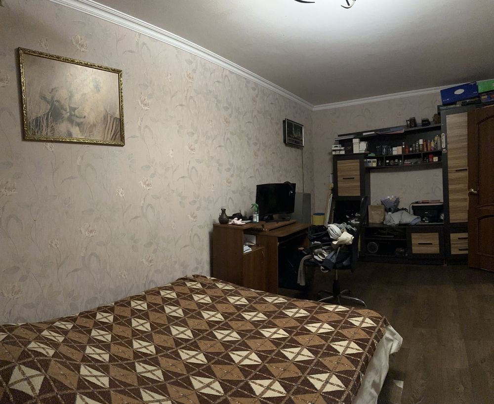 Продам 1- комнатную квартиру в Терновке возле темпа.