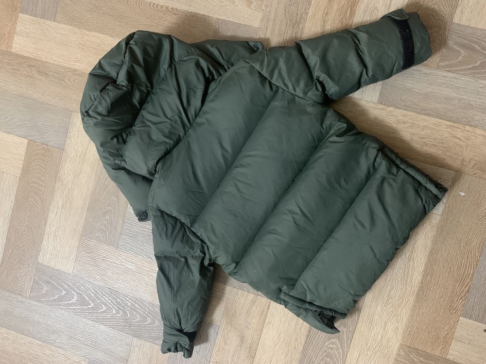 Куртка Zara 104 см