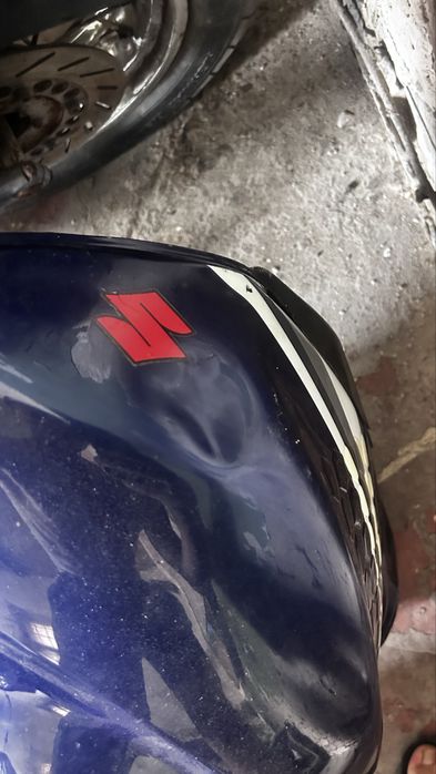 двигун,мотор 1к  2к 3к 4к Палевний бак gsxr1000 k5-k6 супорта