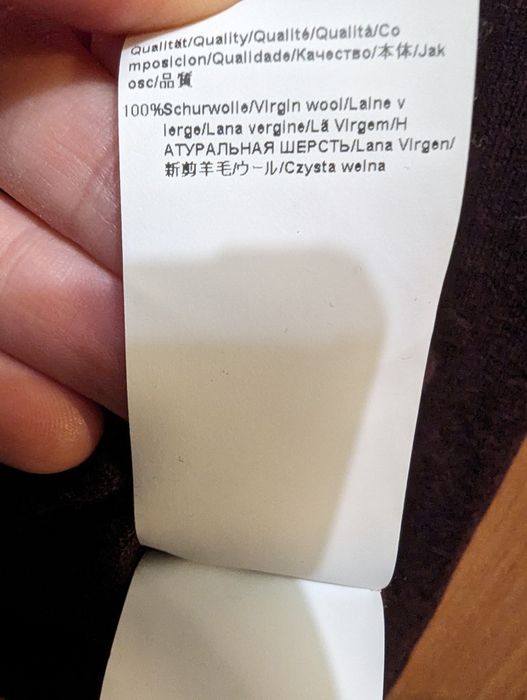 Гольф Hugo Boss жіночий темно-бордового кольору XS 100% вовна