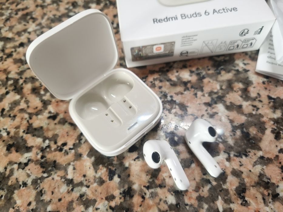 Fones bluetooth Xiaomi buds 6 active