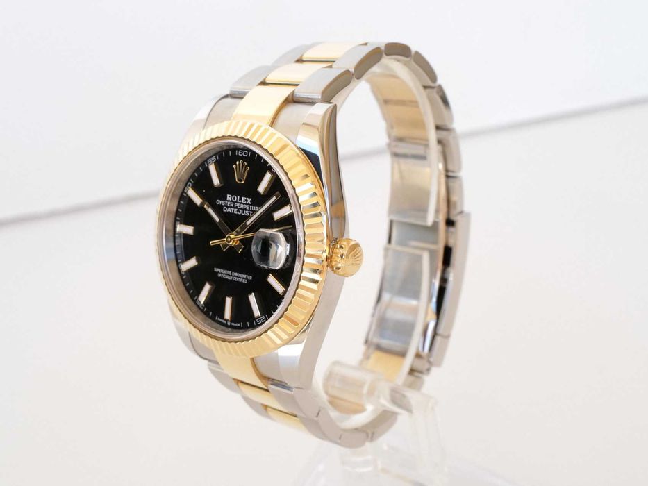 Rolex Datejust 41mm Oyster Steel 18K Yellow Gold Black Dial