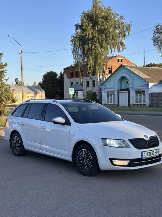 Skoda Octavia a7 2013 1.6 Терміново