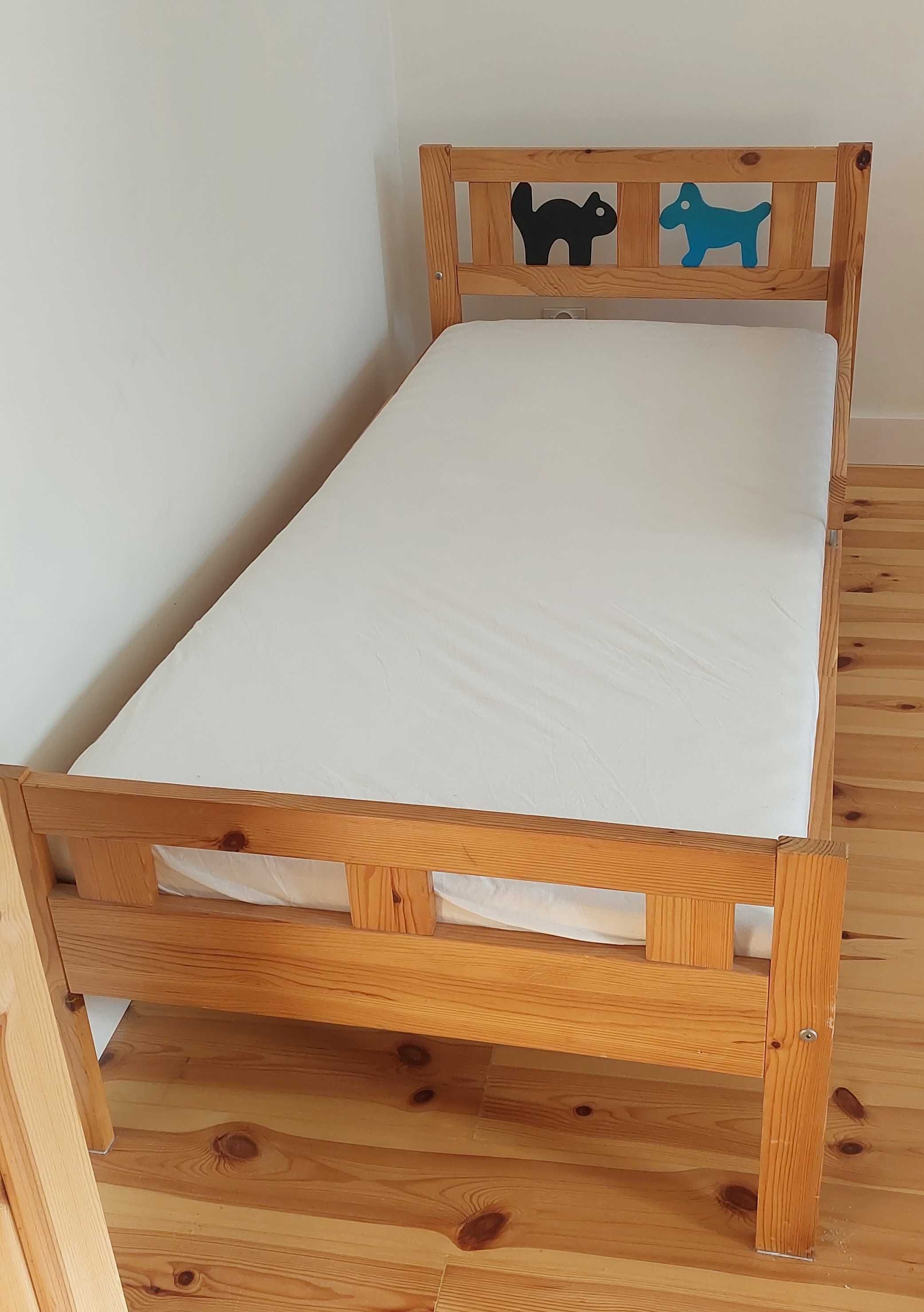 Sprzedam łóżko sosnowe ikea kriter (pies i kot)
