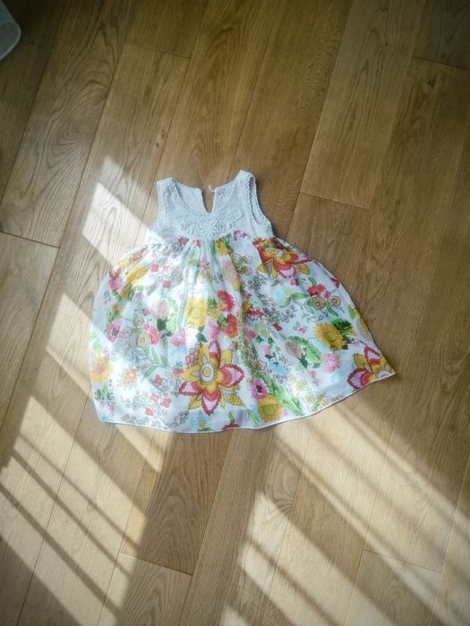 Плаття, сукні. Розмір 74