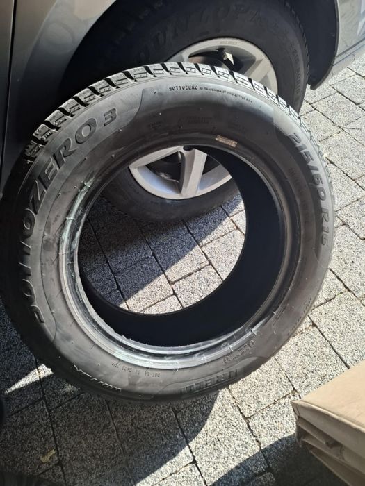Opony Pirelli winter sottozero 3 215 60 r16  2 szt