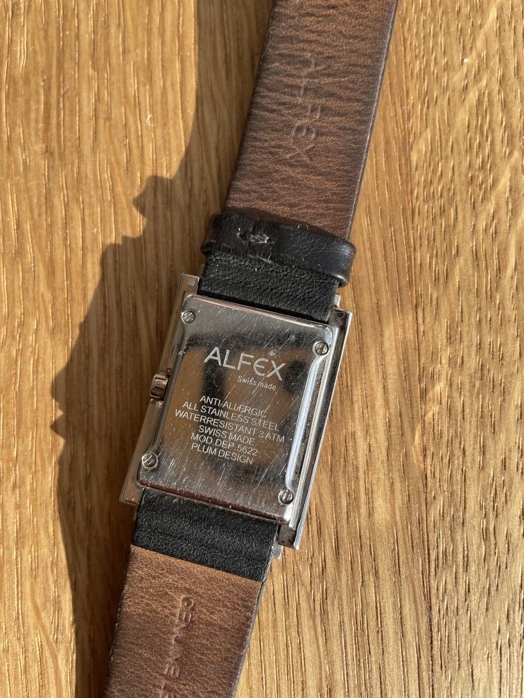 Швейцарський годинник ALFEX