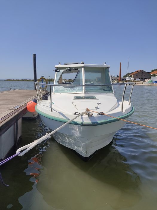 Vendo embarcação Baltt timoneiro 5.30