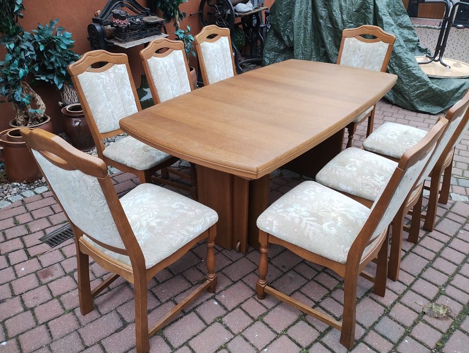 Duży stół rozkładany debowy do salonu od 8 do 18osob