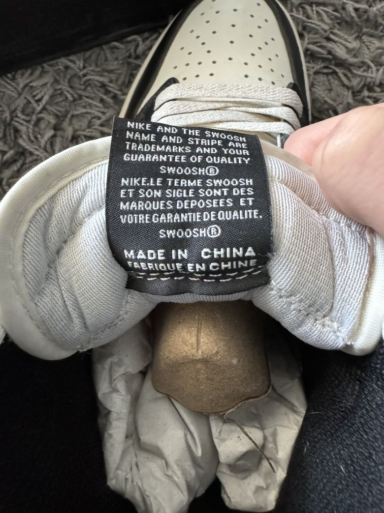 Jordan 1 Retro High Dark Mocha