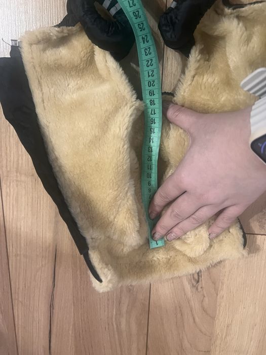 Новий комбінезон на собаку