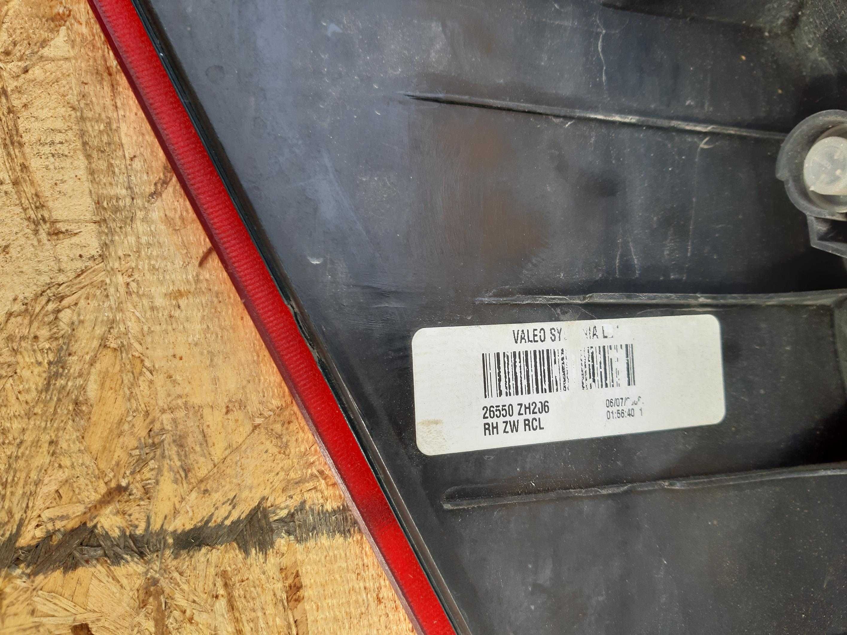 Lampa tylna NISSAN TITAN prawa