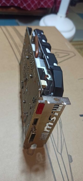 Видеокарта MSI GTX 1060 (3Gb / GDDR5 / 192 bit / 1152 CUDA)